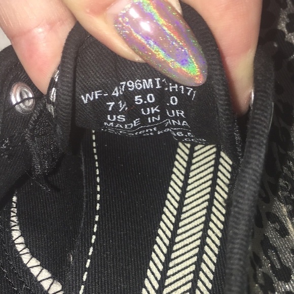 Keds black floral print. - Picture 7 of 8